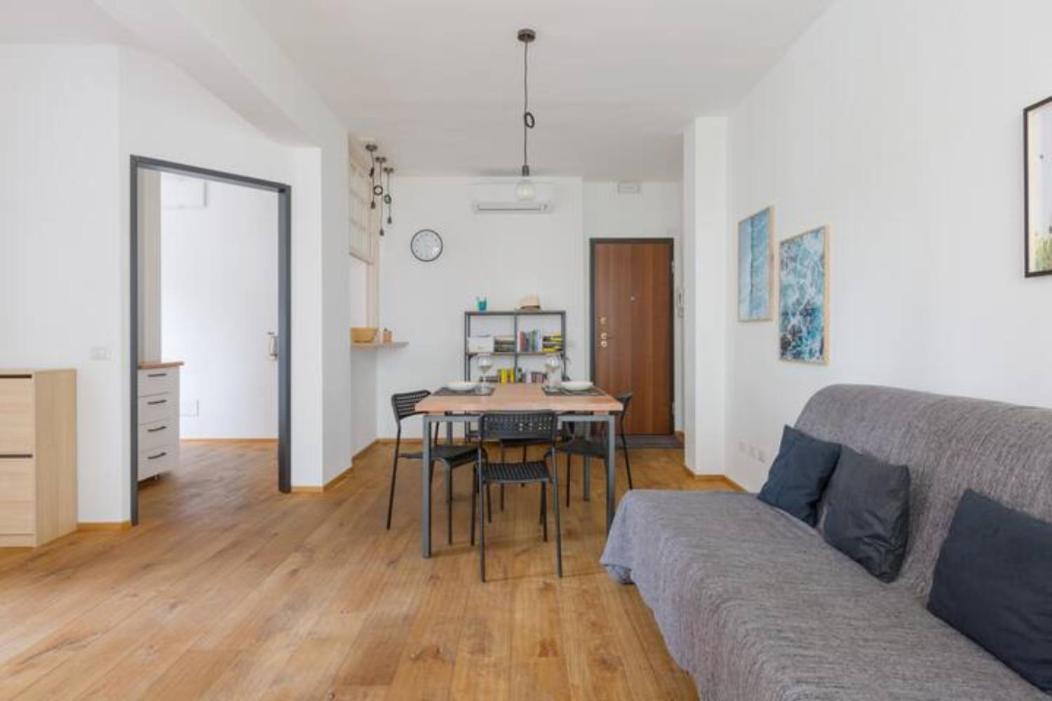 City Life & Mico Cosy And Functional Apartment Милано Екстериор снимка